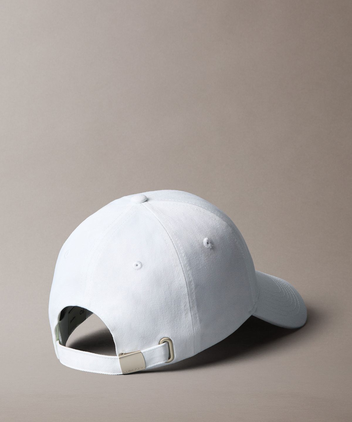 캘빈클라인 진(CALVIN KLEIN JEANS) 남녀공용 스몰 모노그램 로고 볼캡 4G5002G YAF