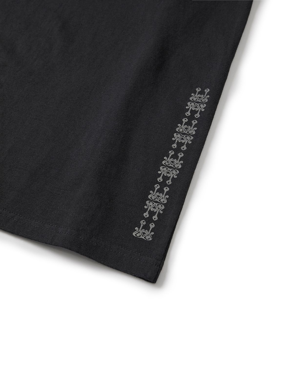 카락터(KARACTOR) Fiddlehead half T-shirts / Black charcoal