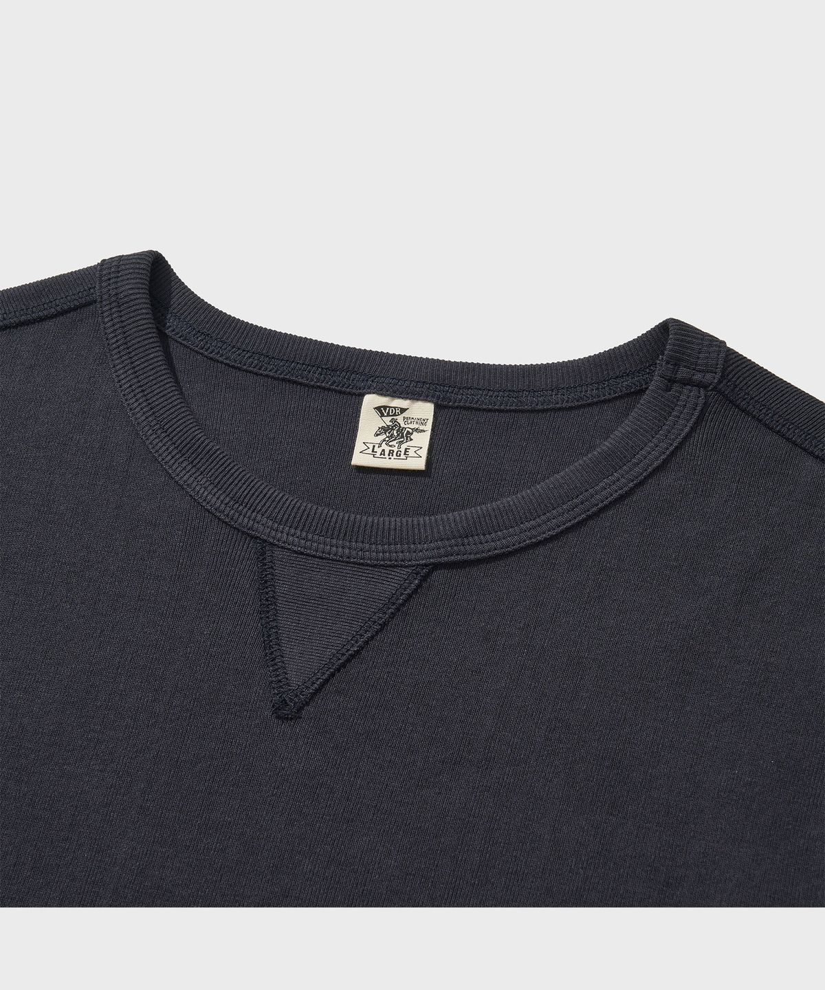 비디알(VDR) V CREW NECK T-SHIRT [Navy]