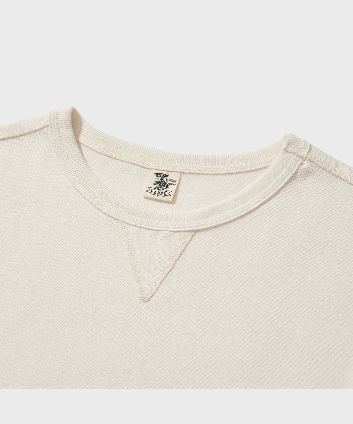 비디알(VDR) V CREW NECK T-SHIRT [Vanilla]