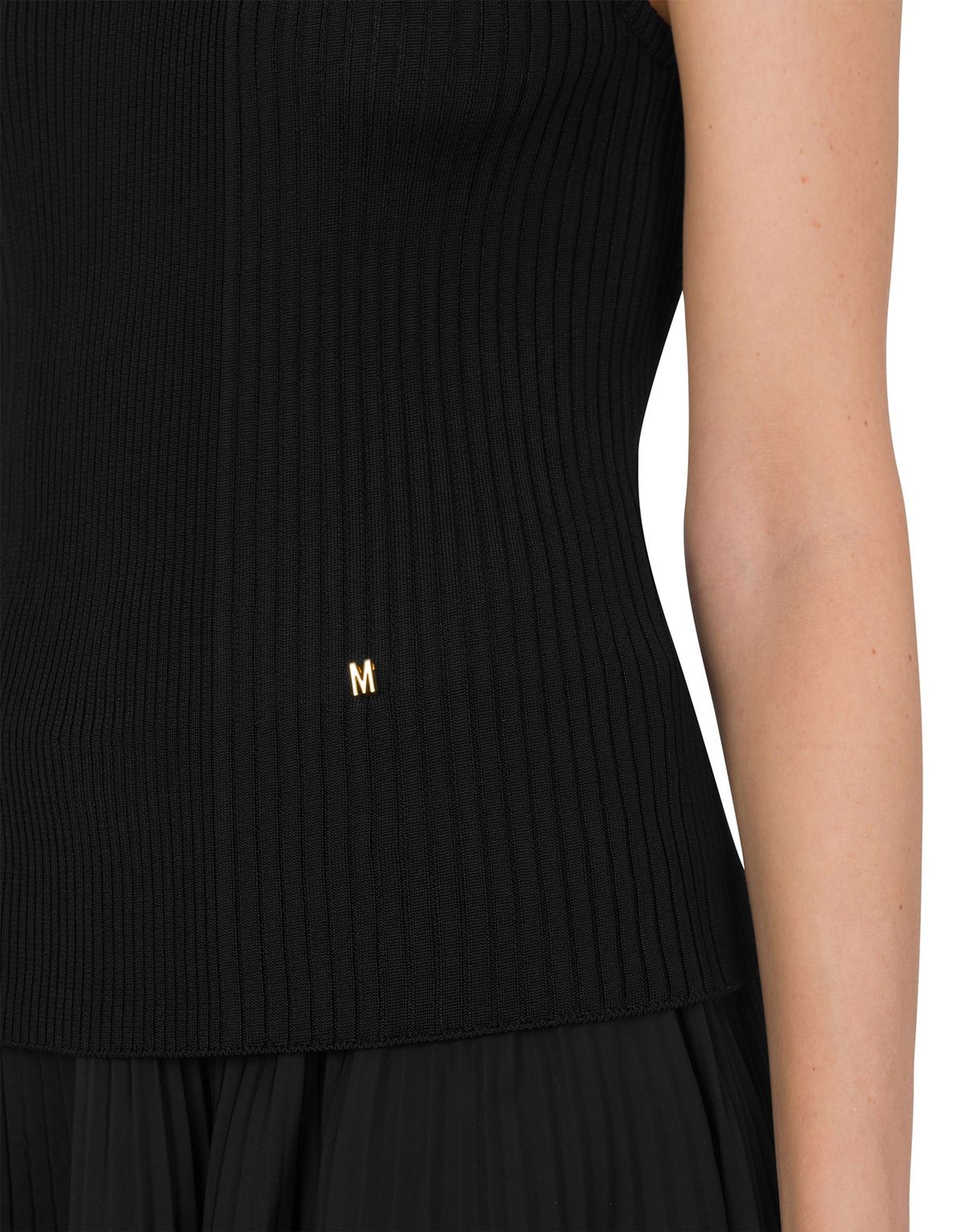 모스키노(MOSCHINO) GOLDEN M 니트 탑
