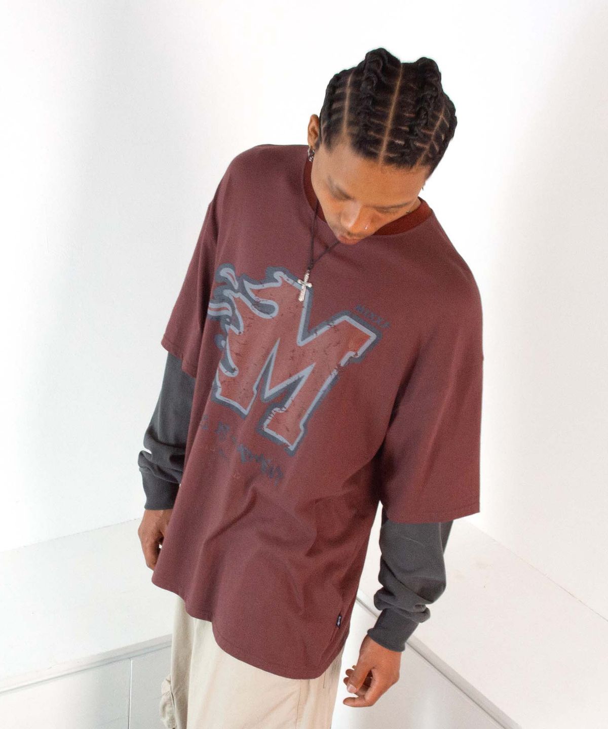 믹쓰제이(MIXXJ) FLAME LAYERED LONG SLEEVE (BURGUNDY)