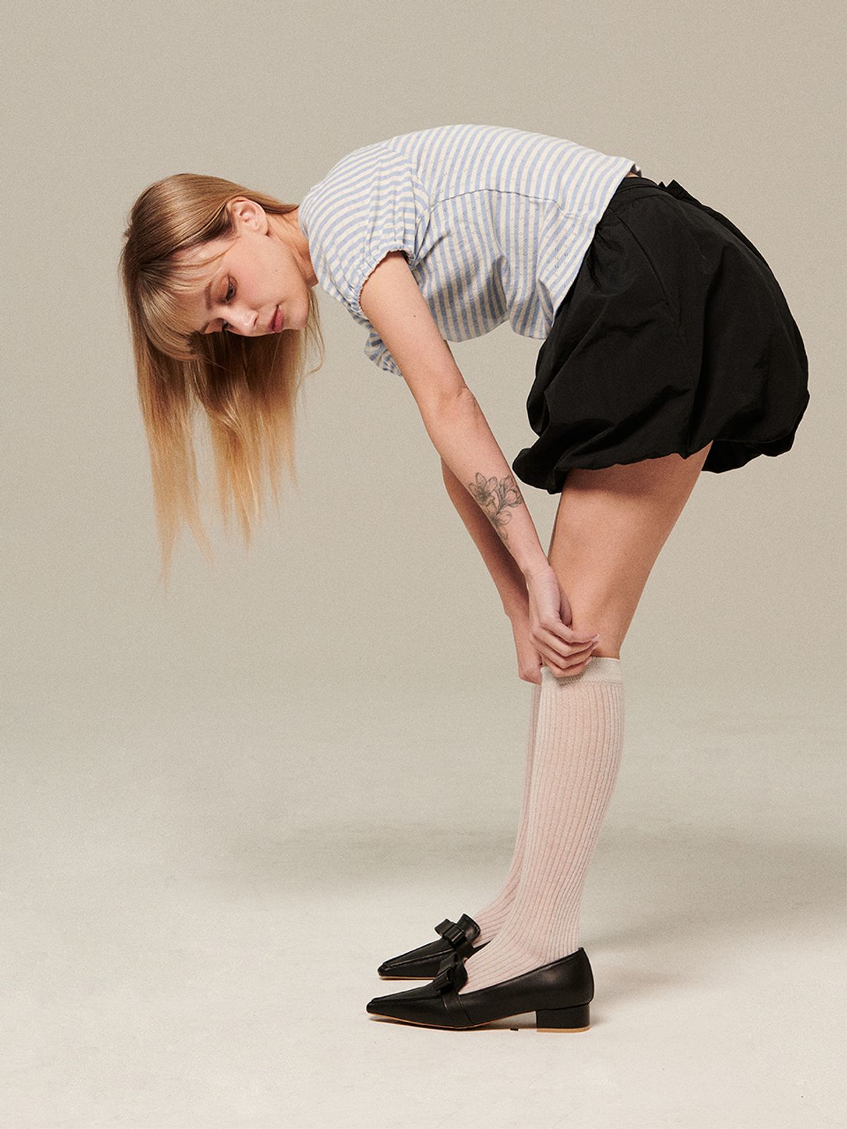 에뗄린(ETELIN) Sahara Ribbon Flat Pumps 3cm - Dessert Black