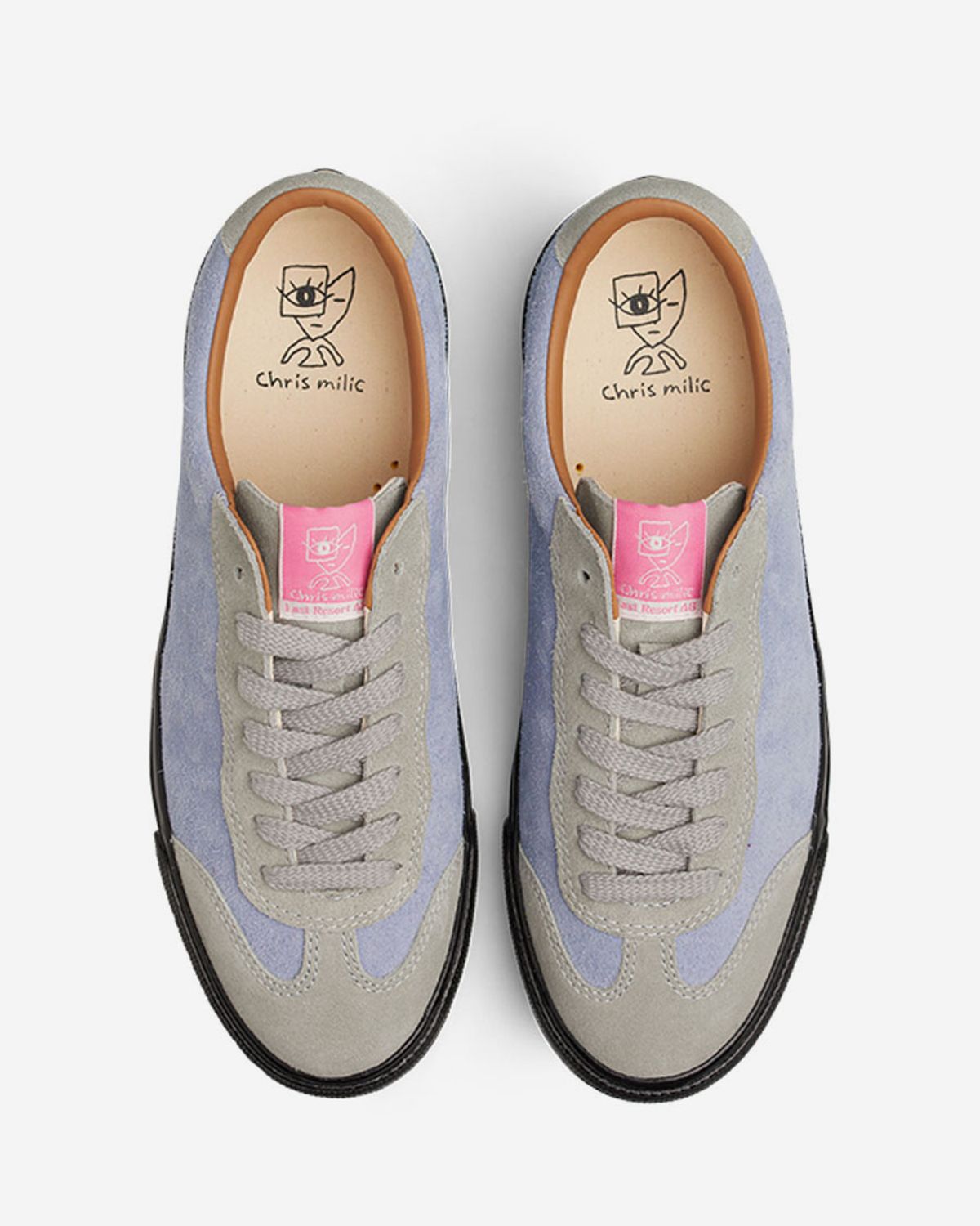라스트리조트(LAST RESORT) VM004 MILIC SUEDE LO [GHOST GREY/BLACK]