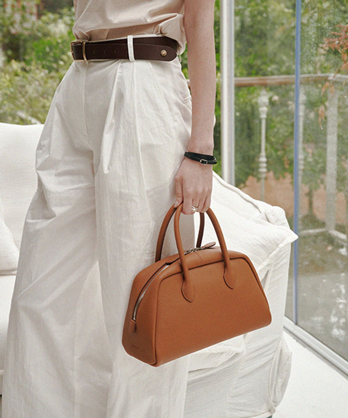 드메이커(DEMAKER) Vetiver medium tote bag-caramel