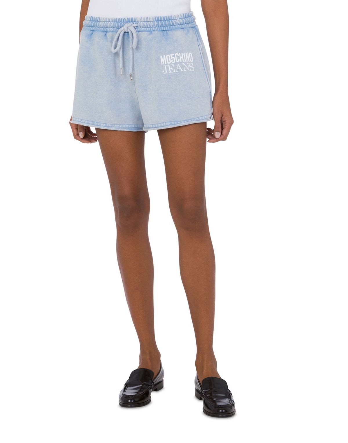 모스키노(MOSCHINO) 진스 로고 플리스 쇼츠