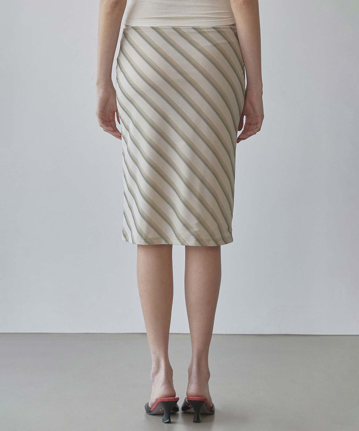 스컬프터(SCULPTOR) Mesh Stripe Midi Skirt Butter