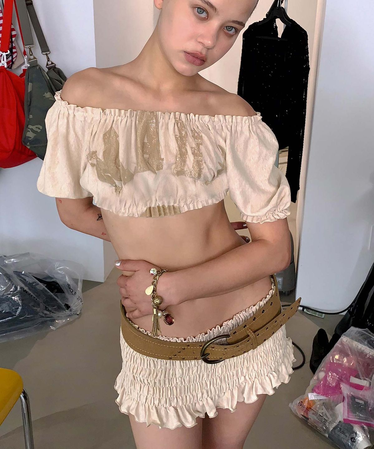 스컬프터(SCULPTOR) Crinkle Volumer Skort Dusty Beige