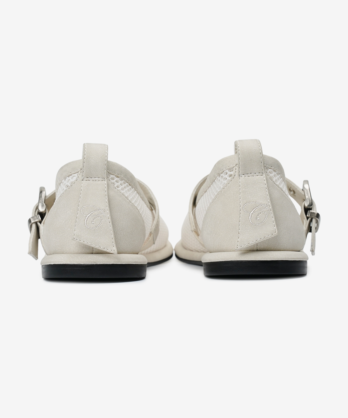이크닉(IHCNIK) r. 903  mesh buckle flats  /  ivory