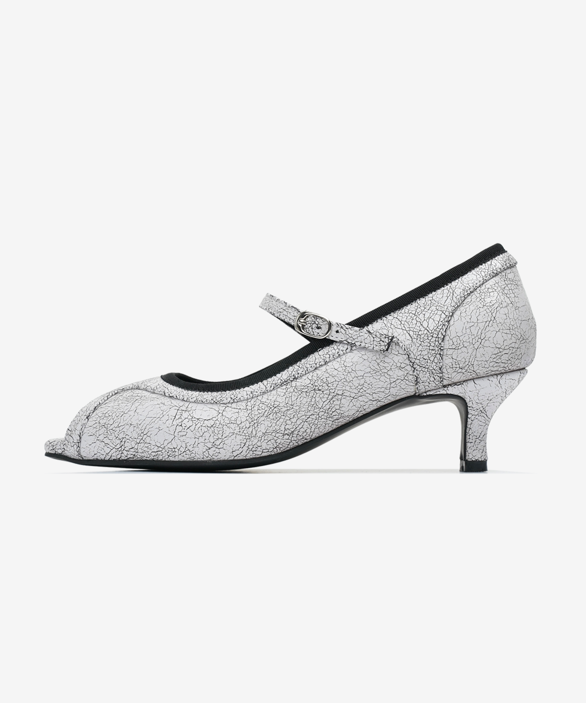 이크닉(IHCNIK) r. 906  open toe heels  /  white