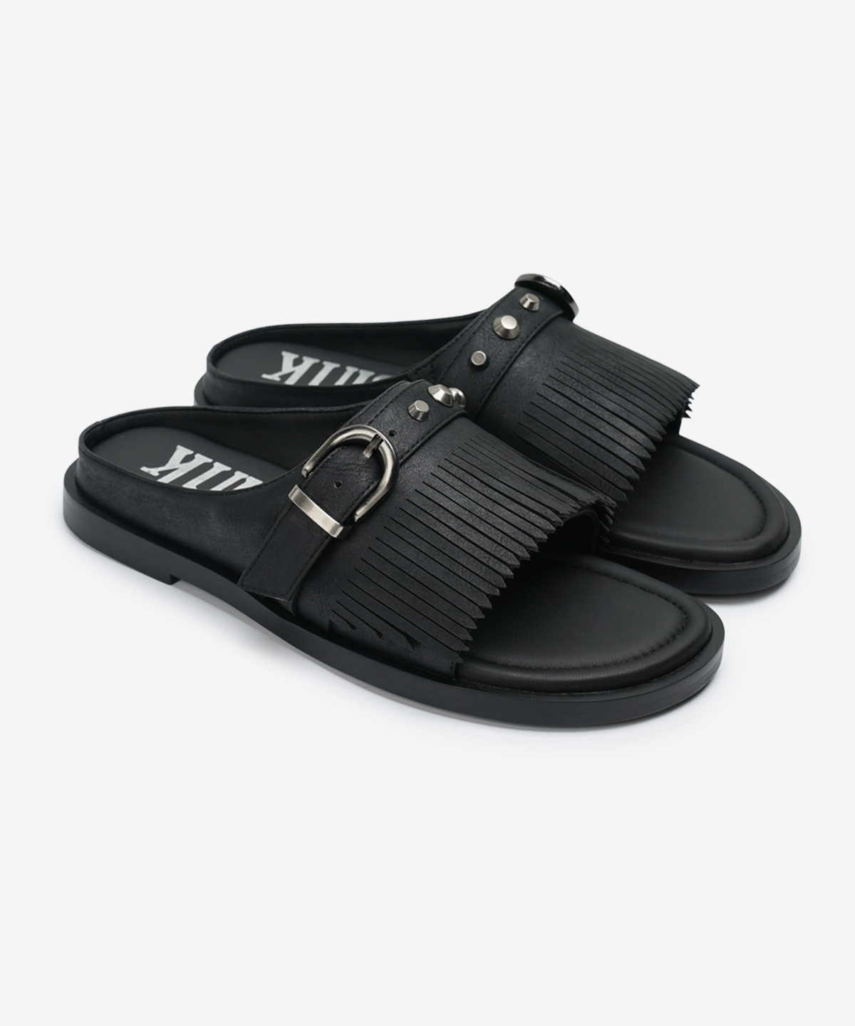 이크닉(IHCNIK) r. 909  tassel stud slides  /  black