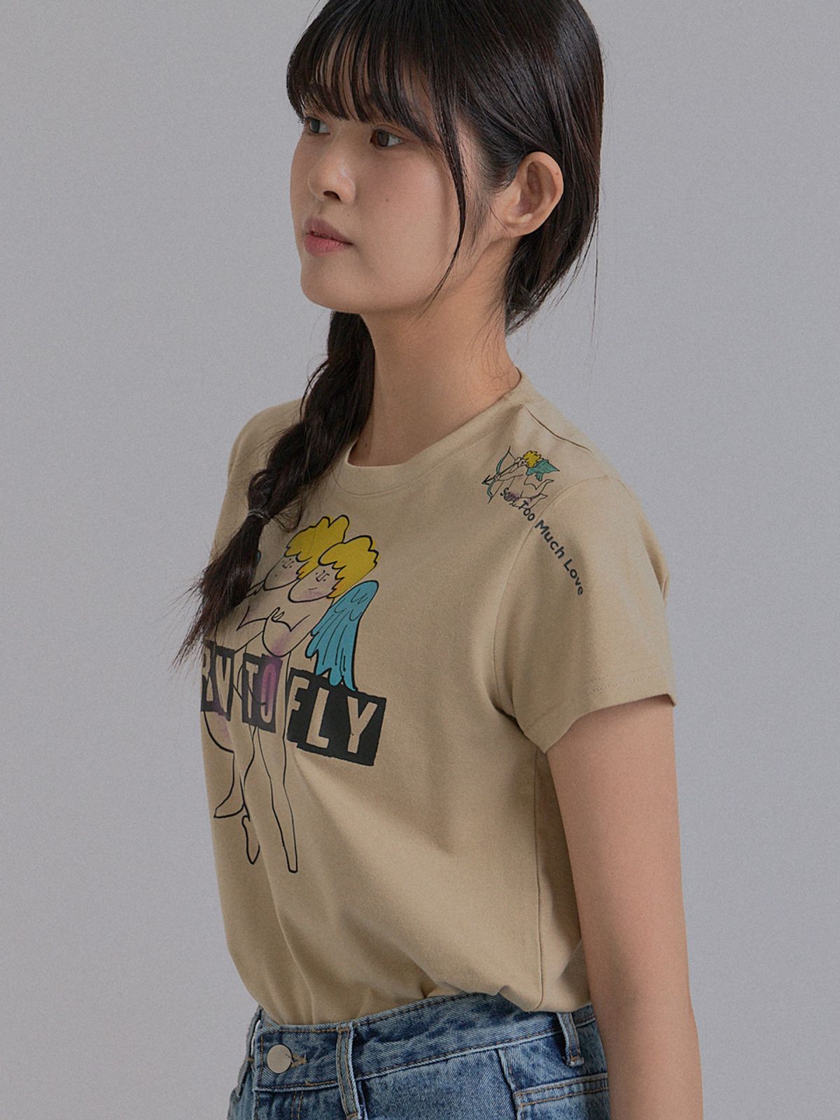 쏘리, 투 머치 러브(SORRY, TOO MUCH LOVE) Angels Dancing T-Shirt_Khaki