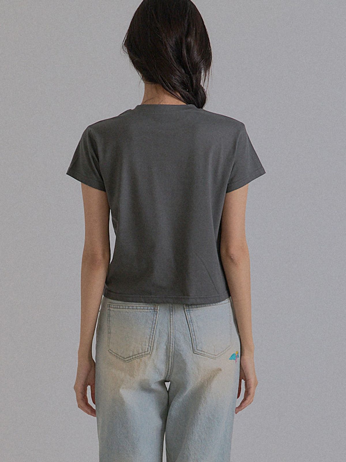 쏘리, 투 머치 러브(SORRY, TOO MUCH LOVE) Angels Dancing T-Shirt_Charcoal