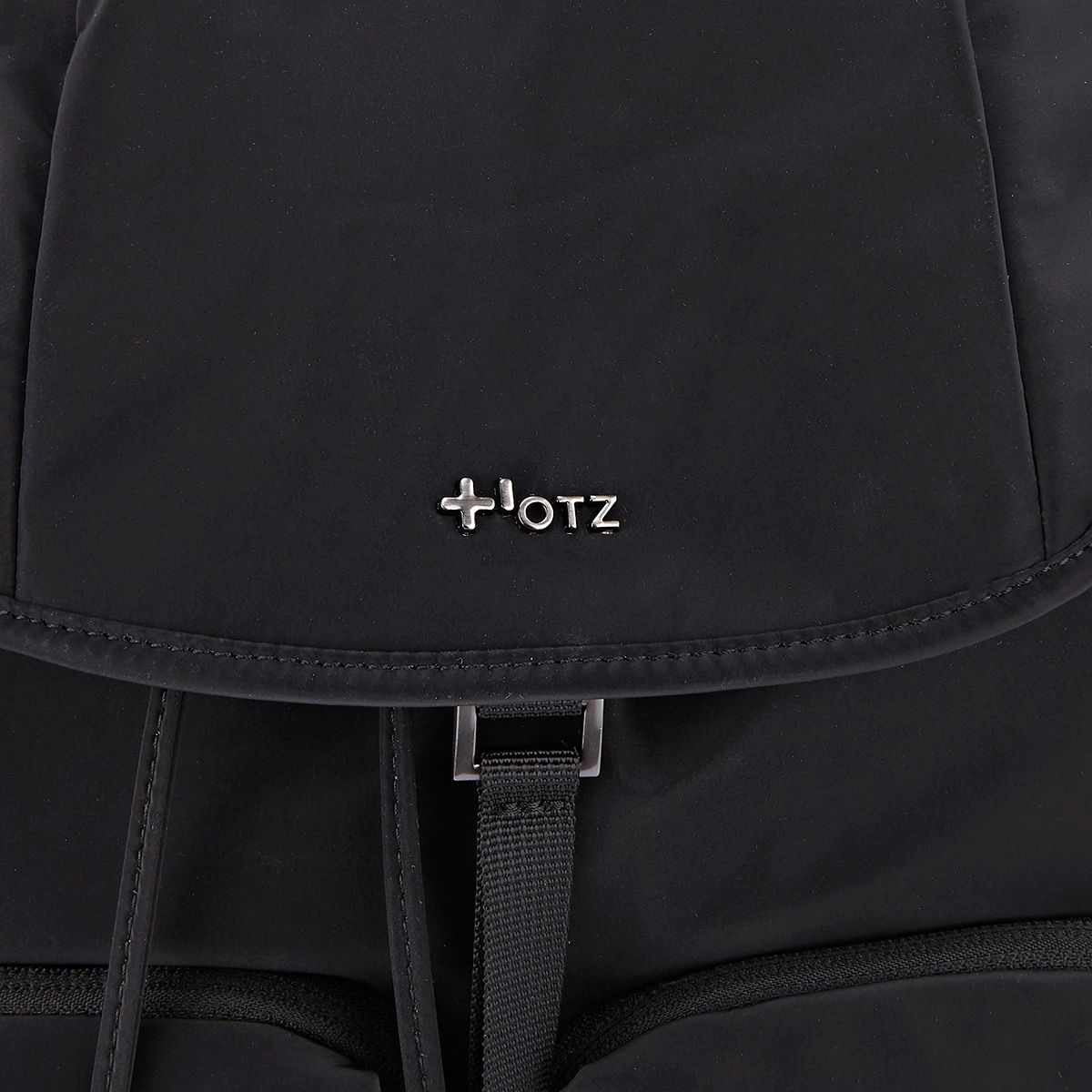 오찌(OTZ) 말리부 글로시 백팩 라지 블랙 OZDZFA101B