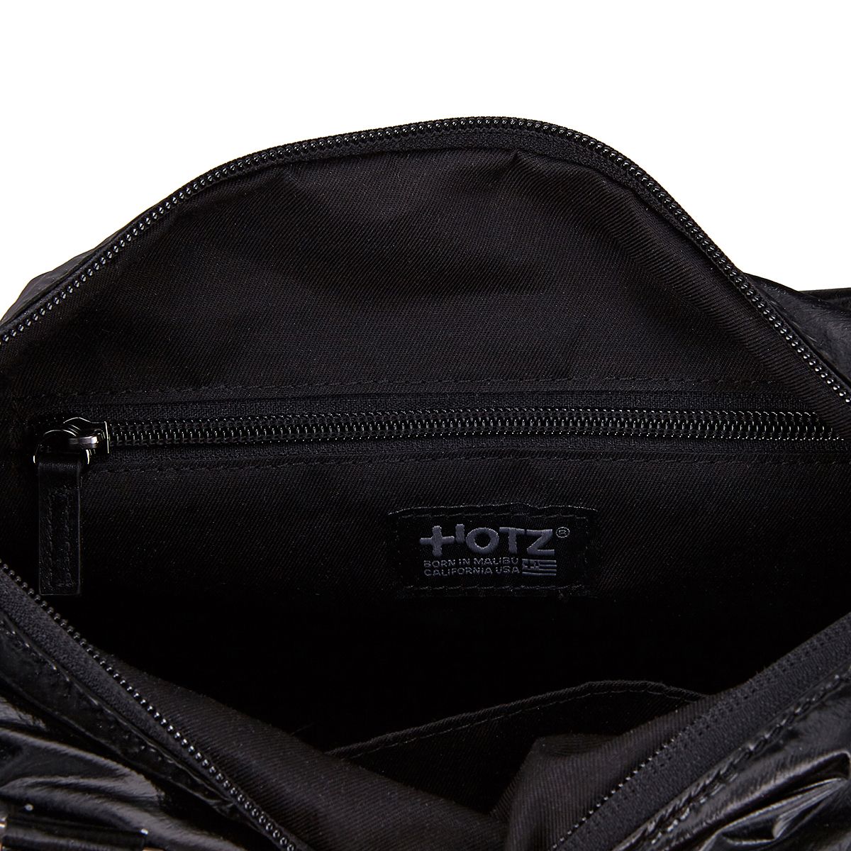 오찌(OTZ) 글로시 더플백 블랙 OZAKFA108B