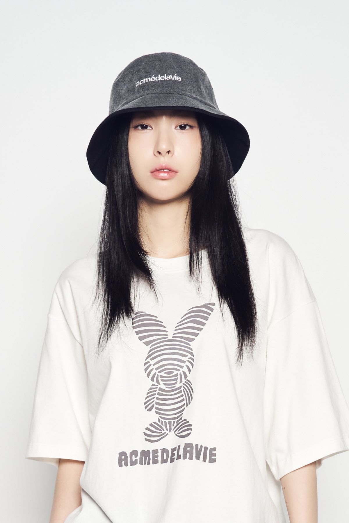 아크메드라비(ACME DE LA VIE) LINE POINT BUCKET HAT (2COLOR)
