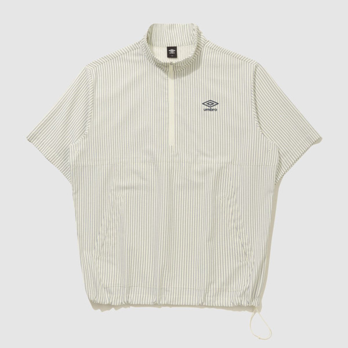 엄브로(UMBRO) 시어서커 반팔 스탠넥 아노락 화이트(UQ221CWT63)