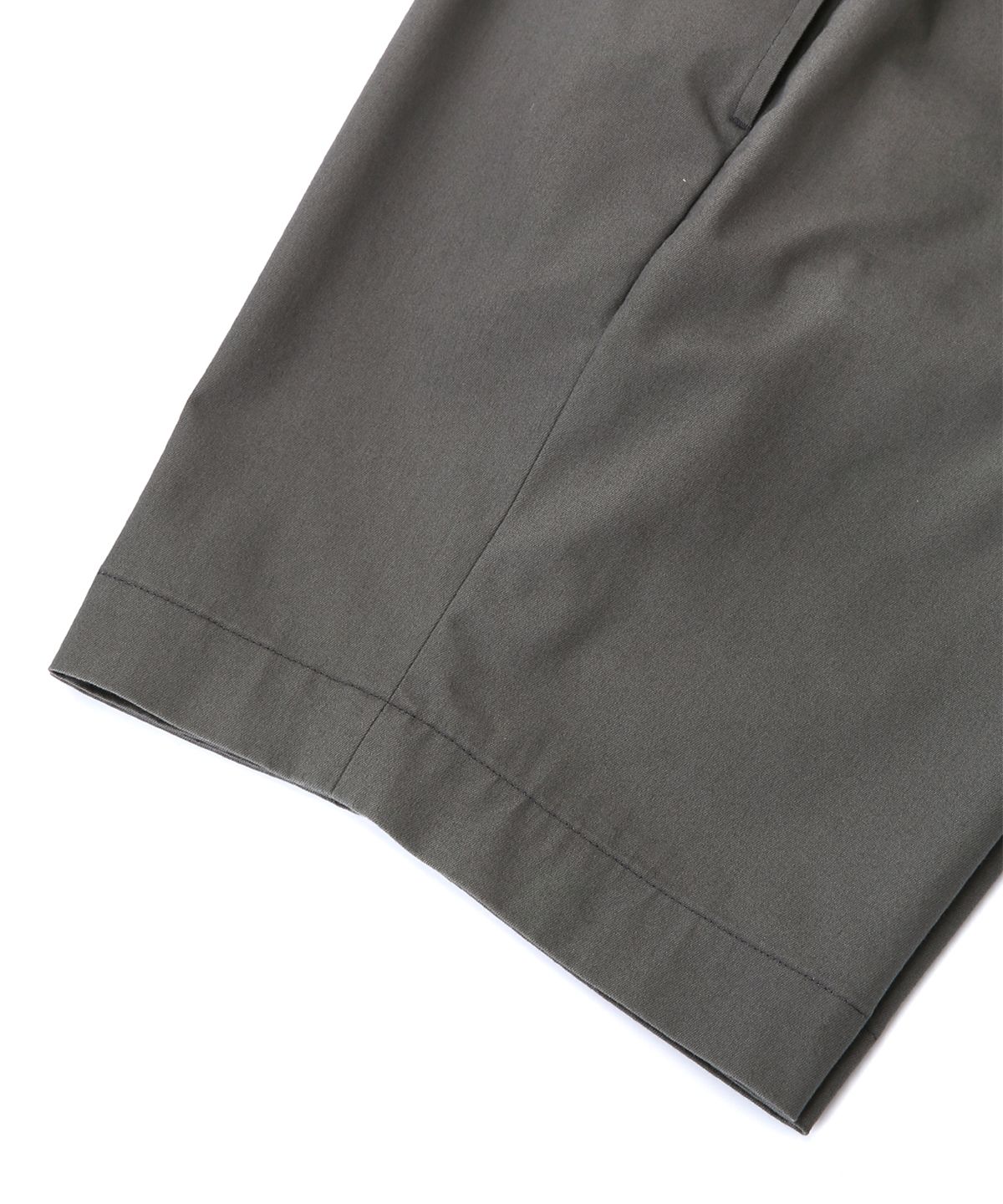 브룩스 브라더스(BROOKS BROTHERS) 어드밴티지 플레인 쇼츠 (그레이) (BBPSMF8276W)