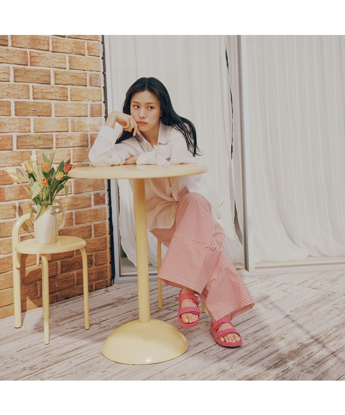 숄(SCHOLL) (WOMEN) EVA 투 스트랩 샌들  마젠타 (HH54K2A11W)