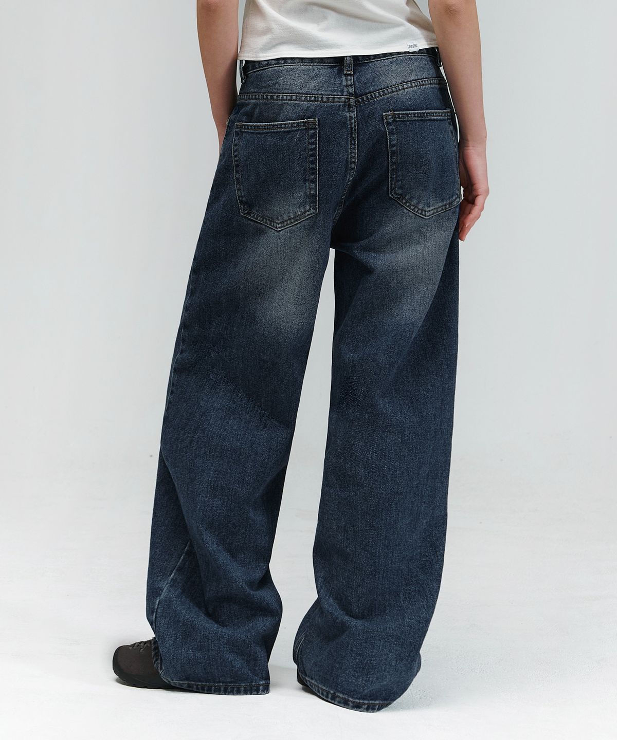 랜덤오프(RANDOMOFF) BTB : WAVE WASHING JEANS [BLUE MINUIT CORE]