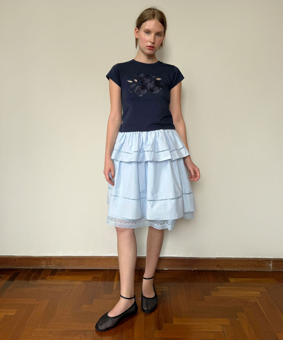 시눈(SINOON) Rose Punching T-Shirt (Navy)