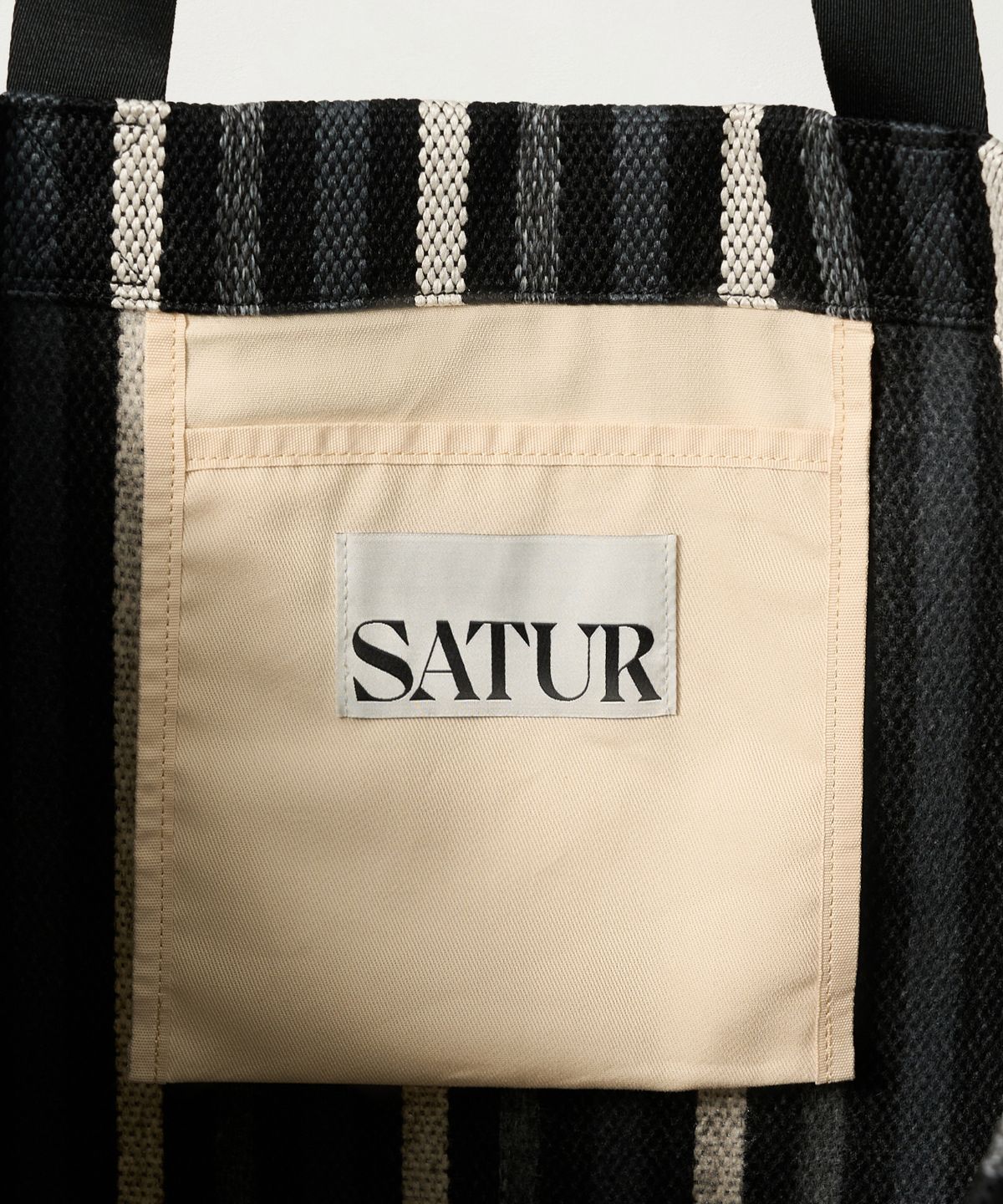 세터(SATUR) 본 보야지 오버 사이즈 비치 백 블랙