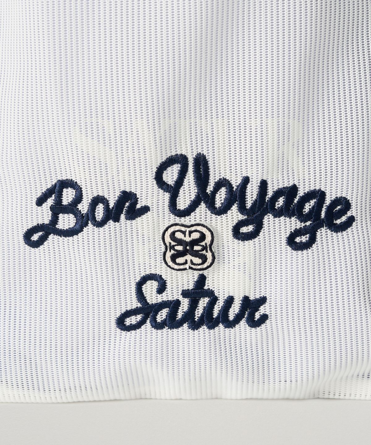 세터(SATUR) 본 보야지 스몰 메쉬 백 화이트