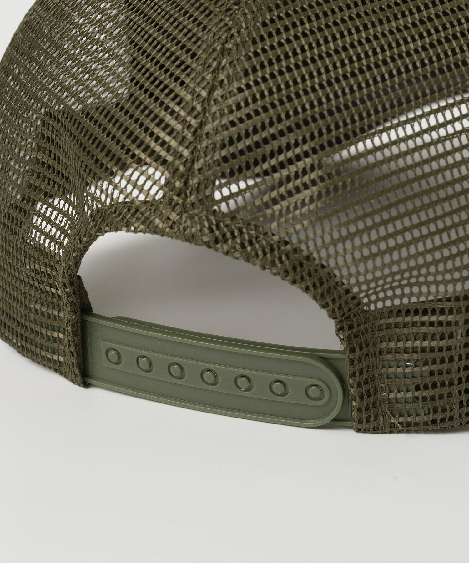 MUSINSA | MILLO ARCHIVE Tribe Dance Mesh Trucker Cap [Khaki]
