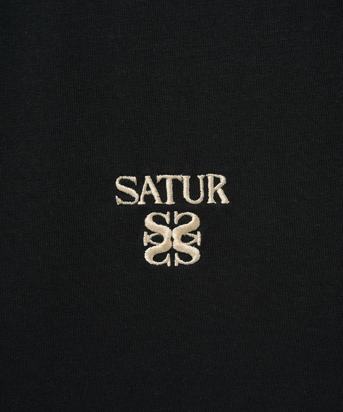 세터(SATUR) 올 데이 크루 넥 레이어드 슬리브리스 탑 블랙