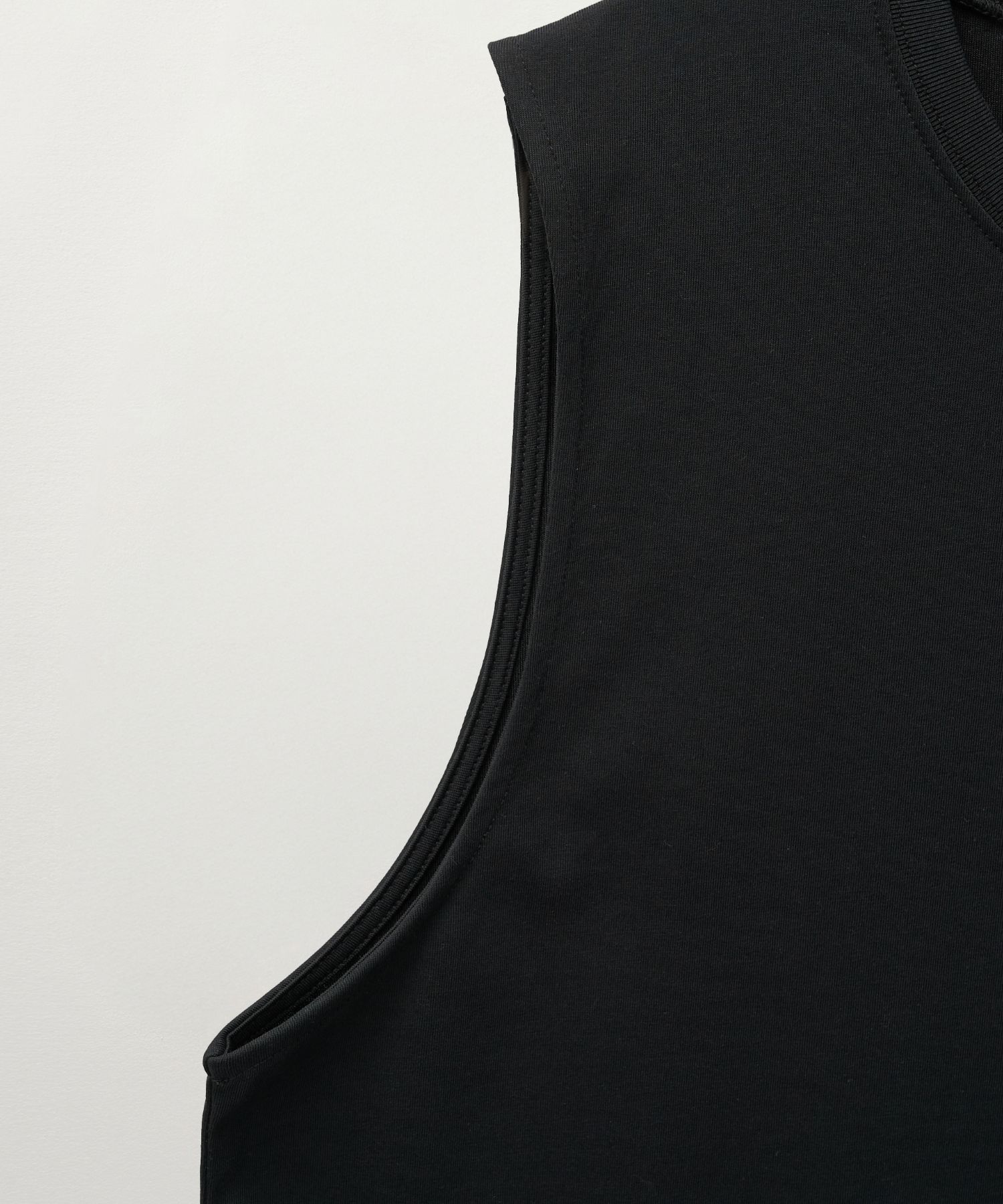 MUSINSA | SATUR All Day Crew Neck Layered Sleeveless Top Black