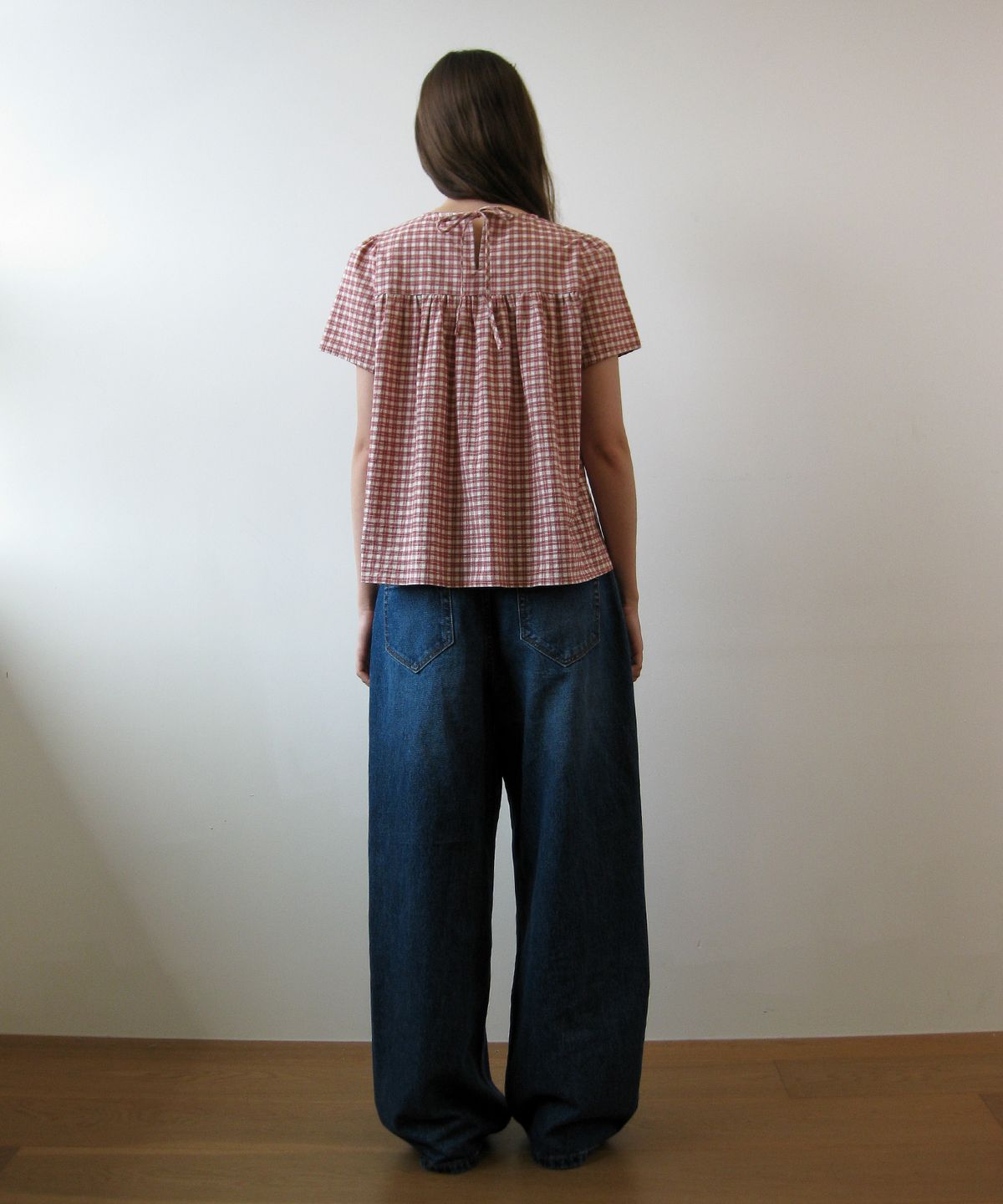 나츠(NAATS) Check shirring half blouse, red