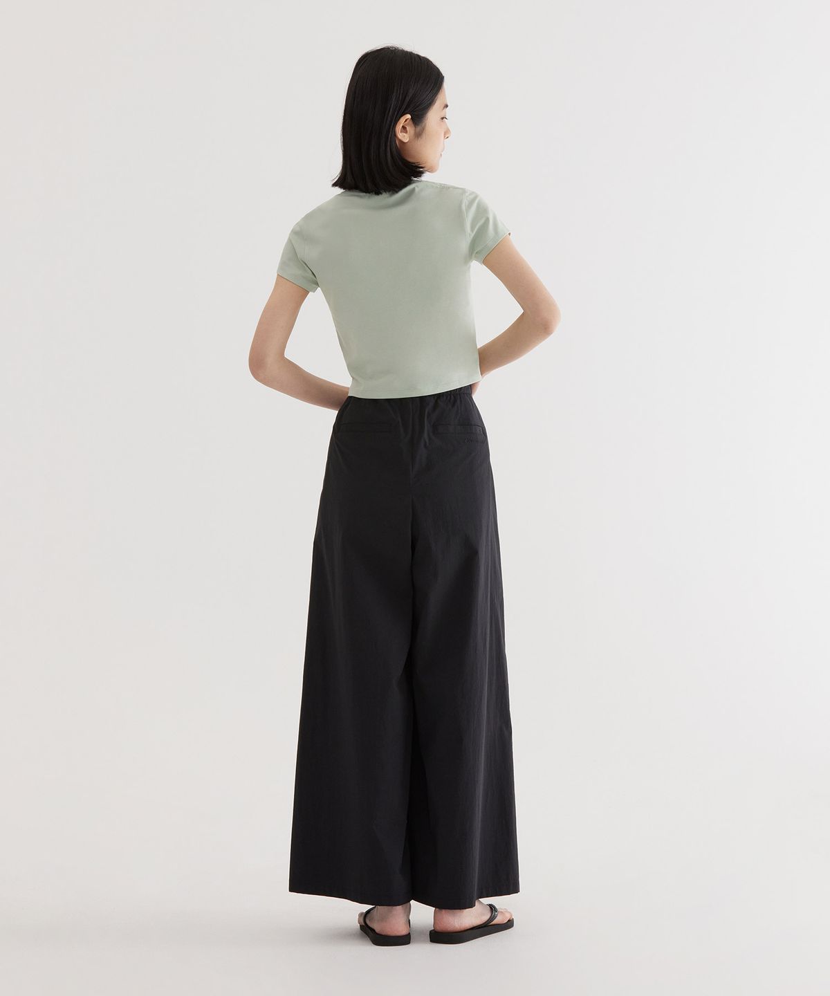 커버낫(COVERNAT) (W) 어센틱 로고 베이비핏 티셔츠 Light Green
