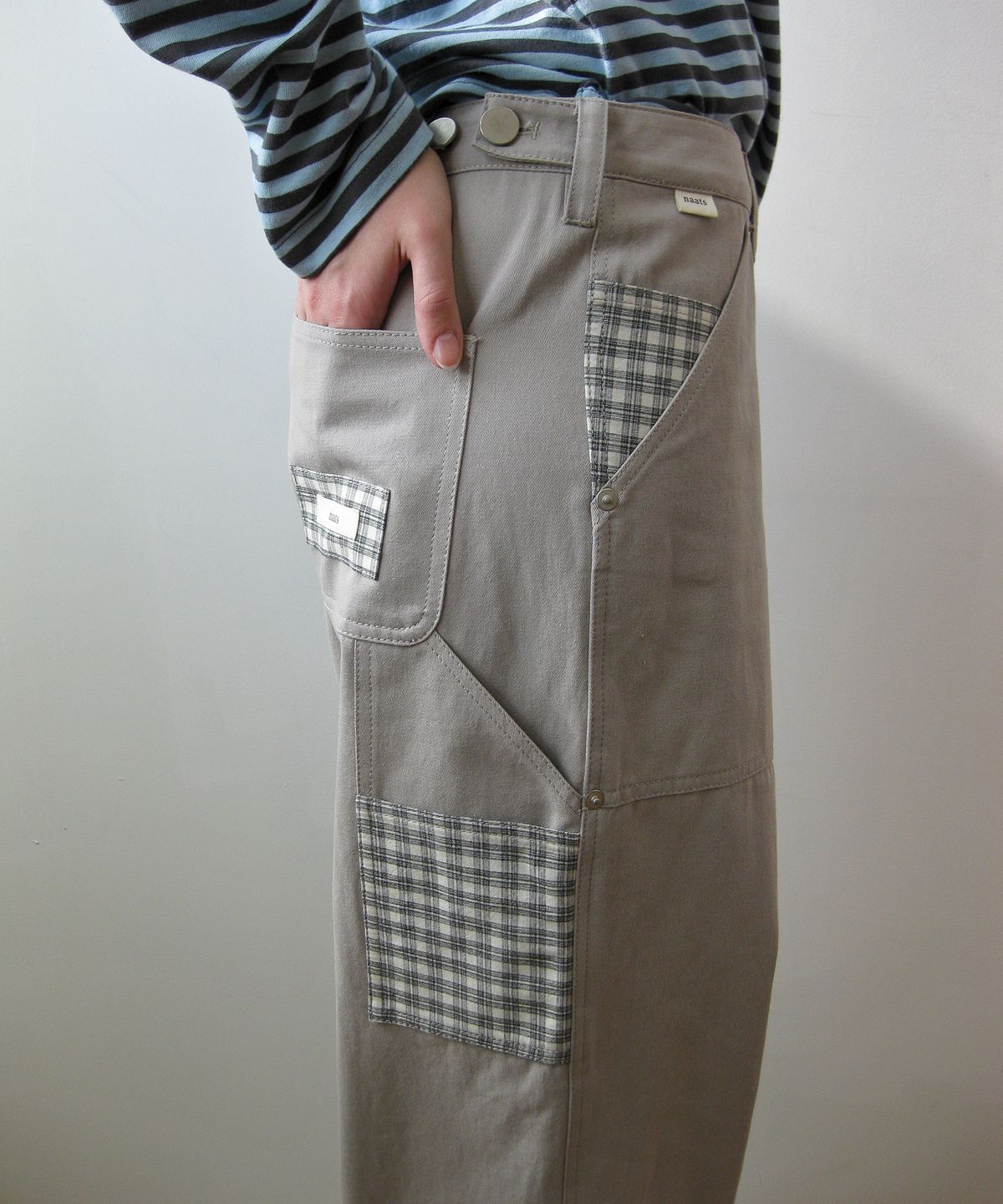 나츠(NAATS) Check pocket carpenter pants, beige