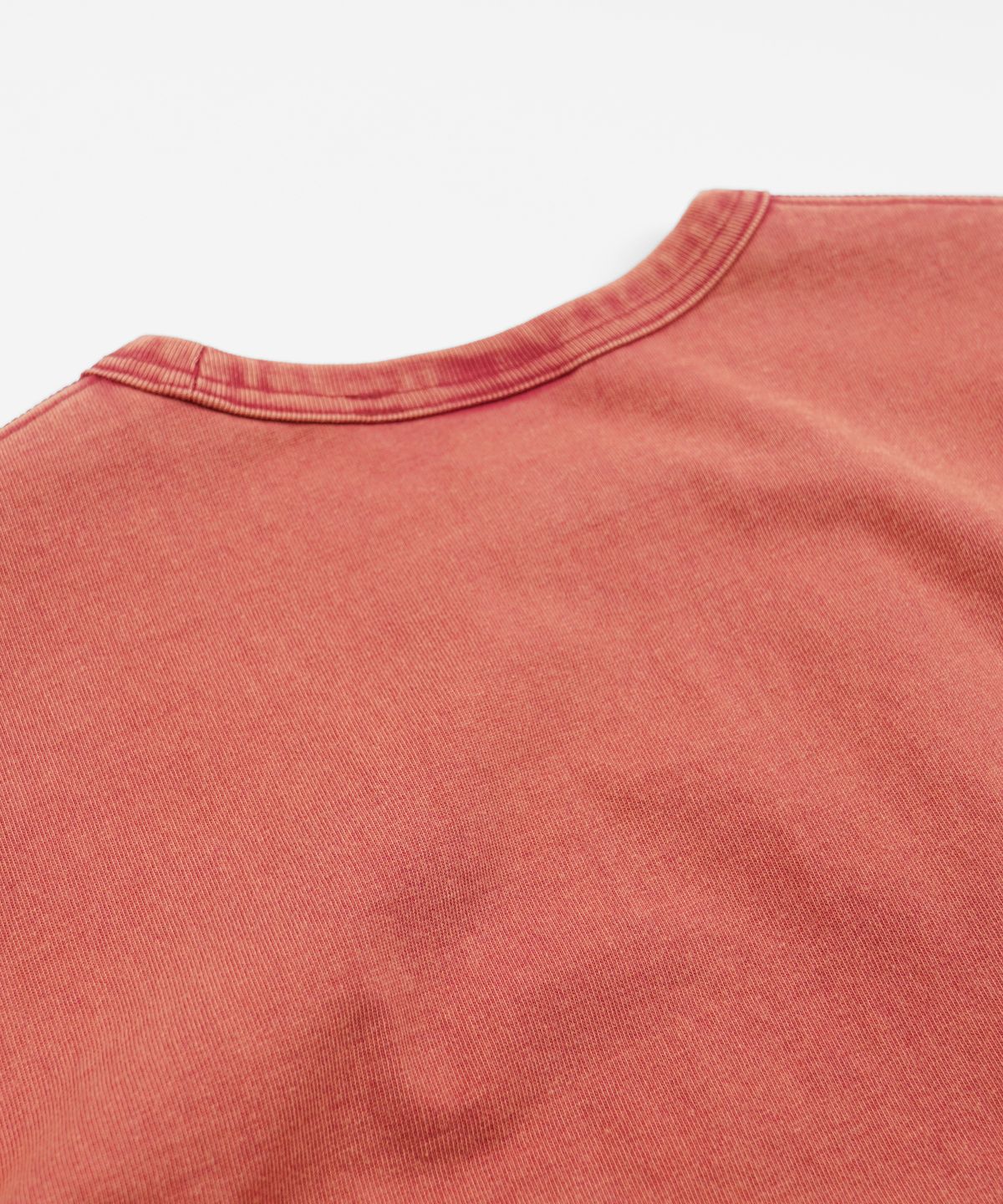 프리즘웍스(FRIZMWORKS) TURTLE ISLAND TEE _ RUSTY RED