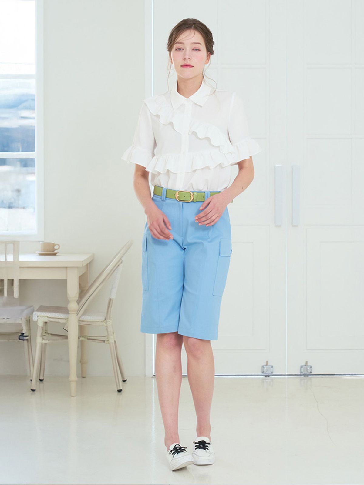 엘바이엘(LBYL) 스카이블루 데님 코튼 블렌드 하프 팬츠