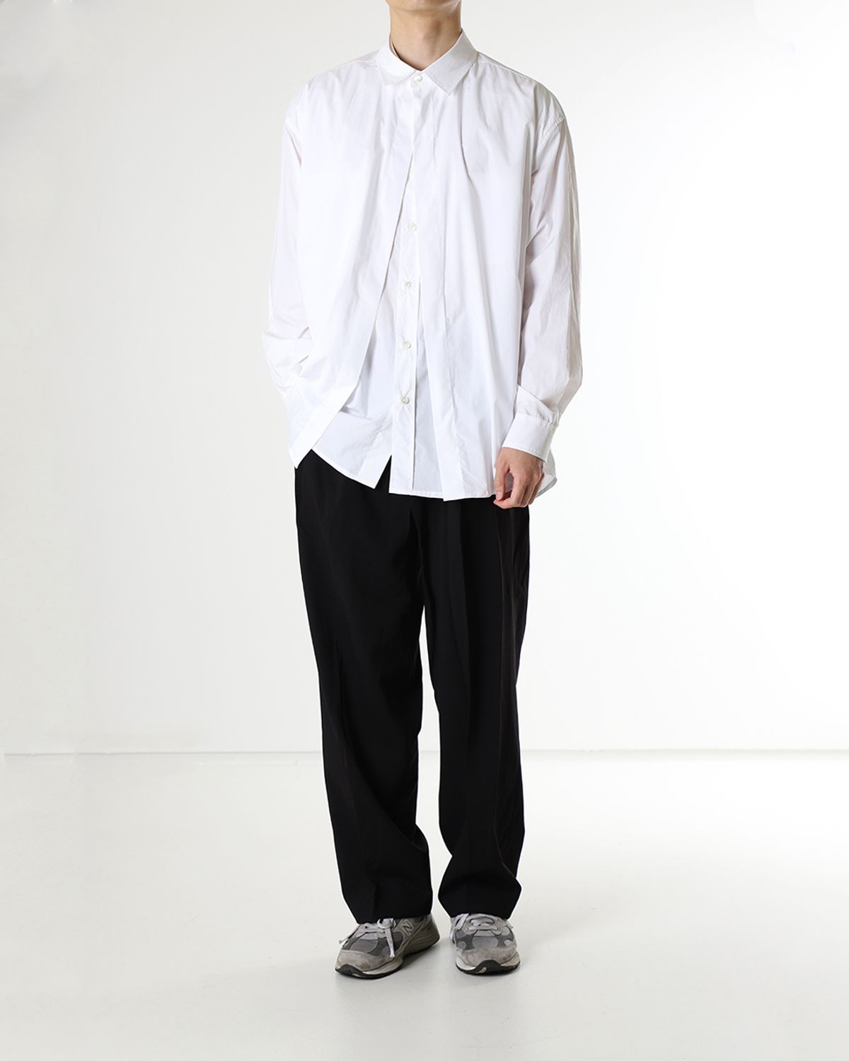 애프터웨이브(AFTERWAVE) 2 Layered Air Shirt White