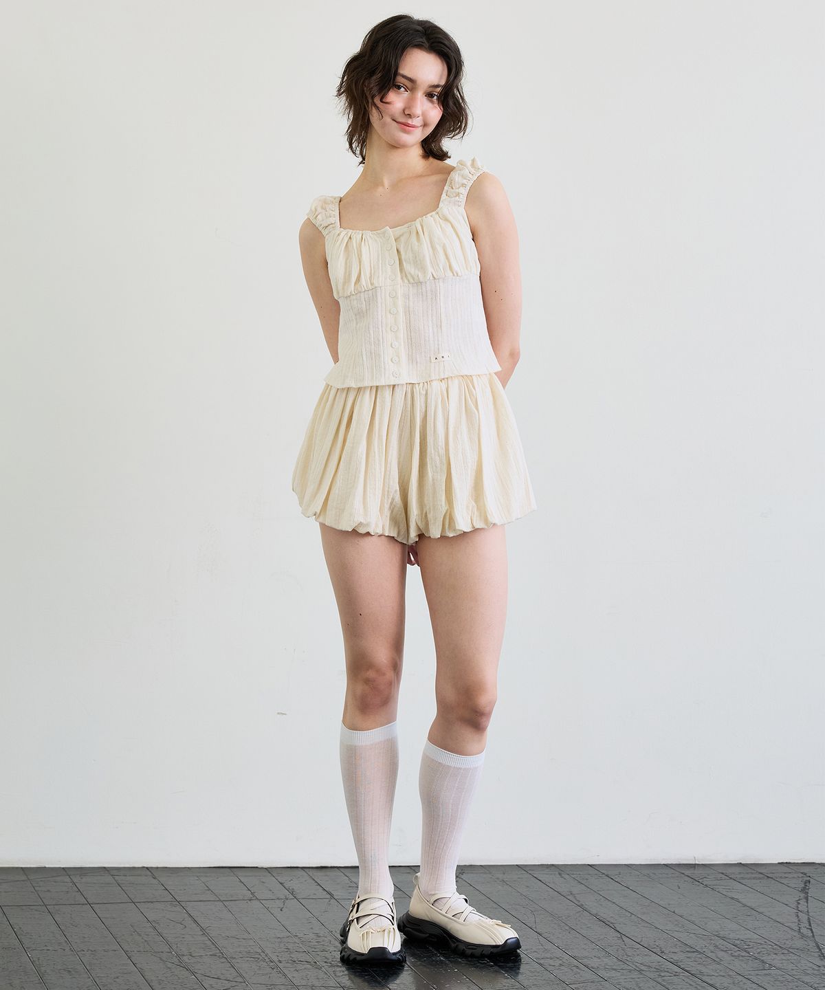 아리킴(ARIKIM) CUDDLY BALLOON SKIRT PANTS / BEIGE