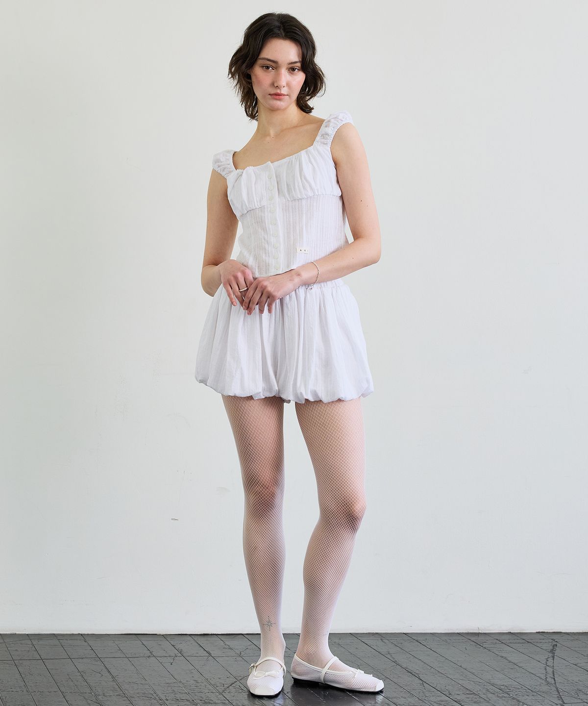 아리킴(ARIKIM) CUDDLY BALLOON SKIRT PANTS / WHITE