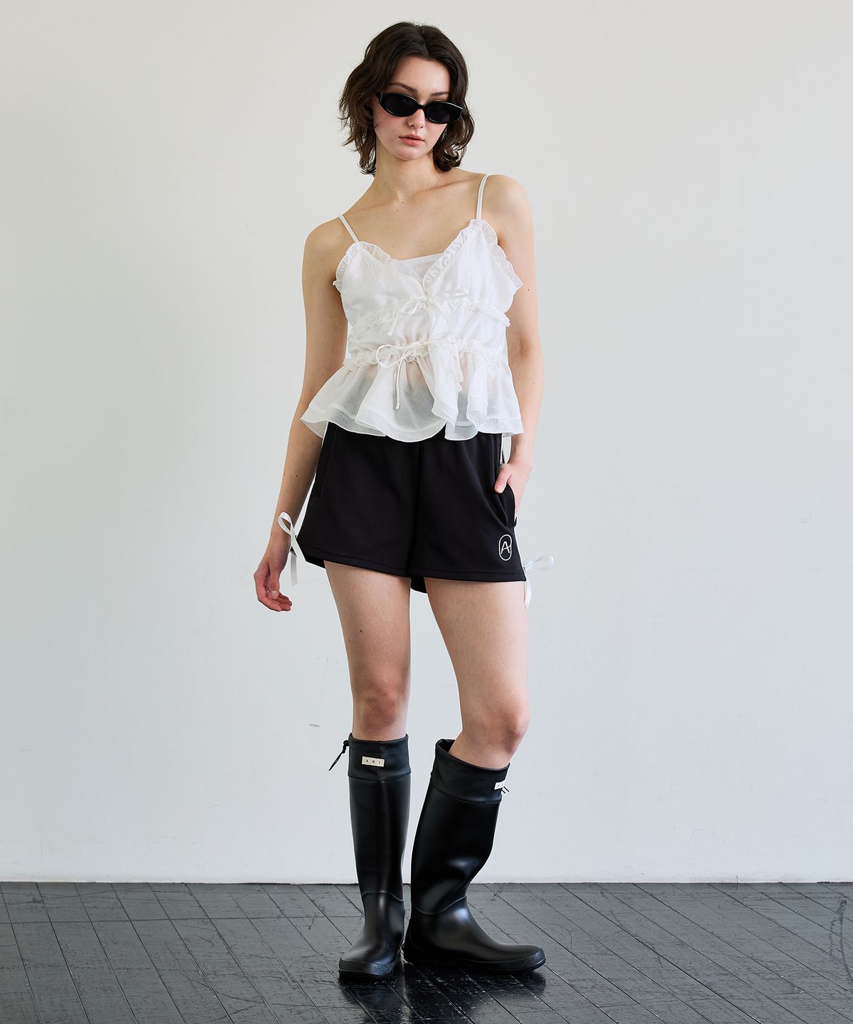 아리킴(ARIKIM) RIBBON JERSEY TRACK MICRO SHORTS / BLACK