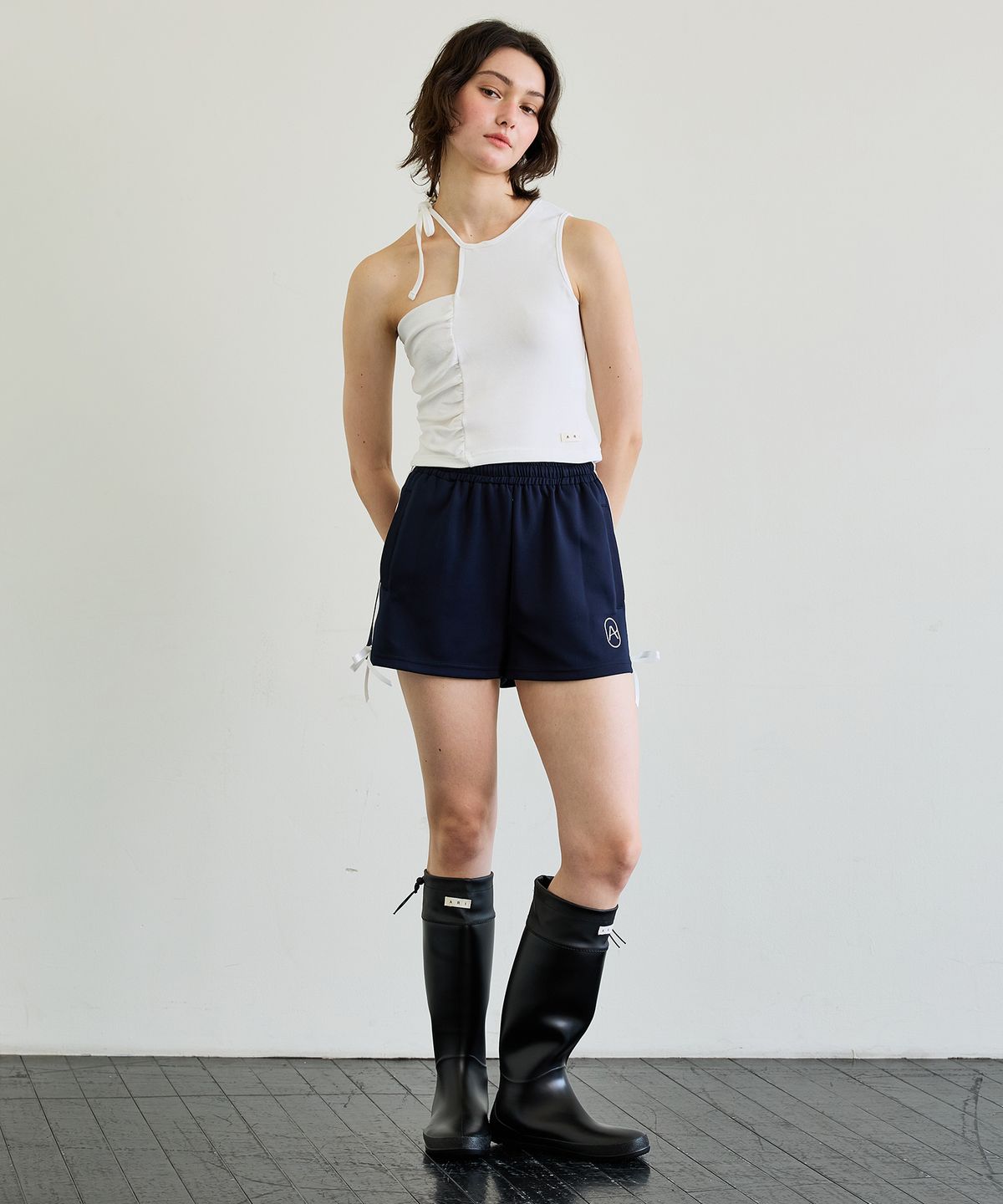아리킴(ARIKIM) RIBBON JERSEY TRACK MICRO SHORTS / NAVY