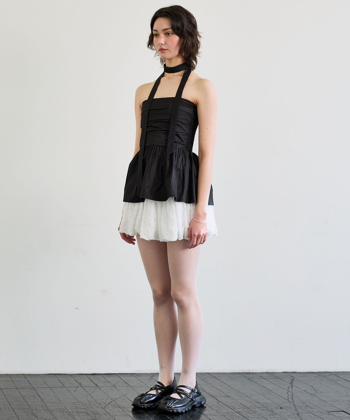 아리킴(ARIKIM) NOVA SMOCKED SCARF TUBE TOP / BLACK
