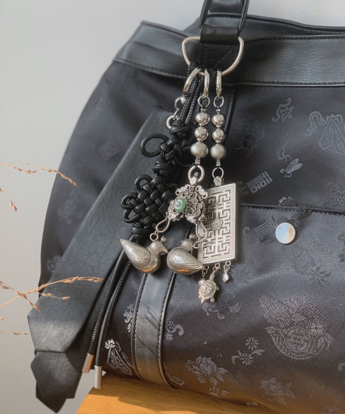 칠 하나 투 구육(71TO96) 수호키링, Blessing Knot Keyring