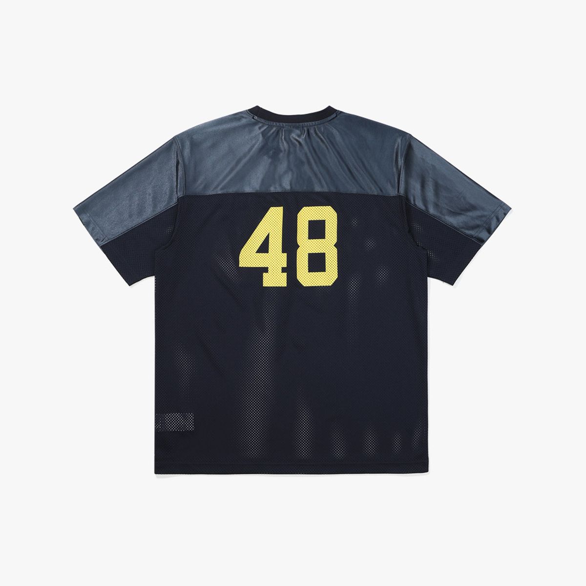 디아도라(diadora) 로고 메쉬 반팔 티셔츠 NAVY