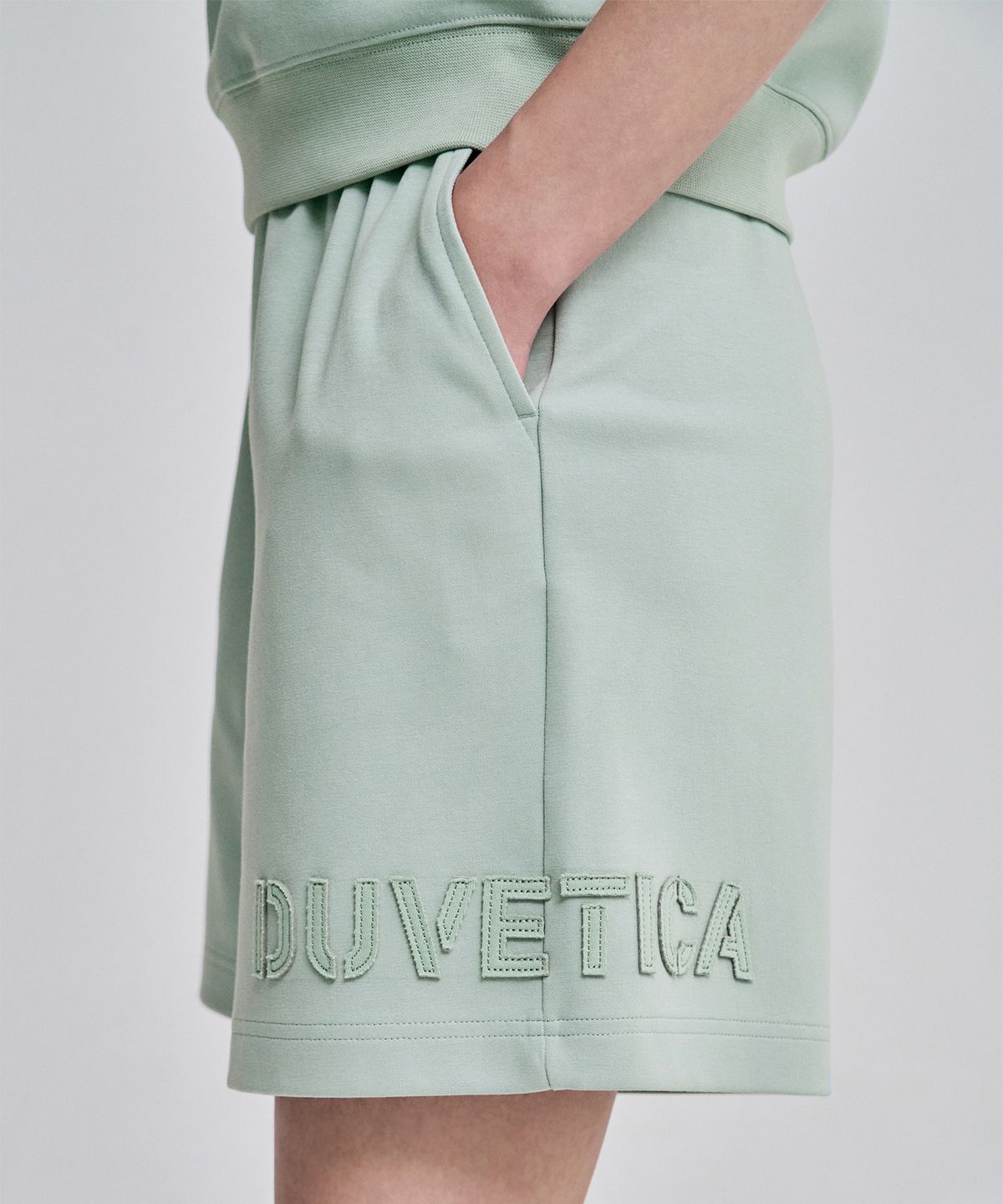 듀베티카(DUVETICA) 하쿠 숏츠(에메랄드 그린)(여성 반바지)