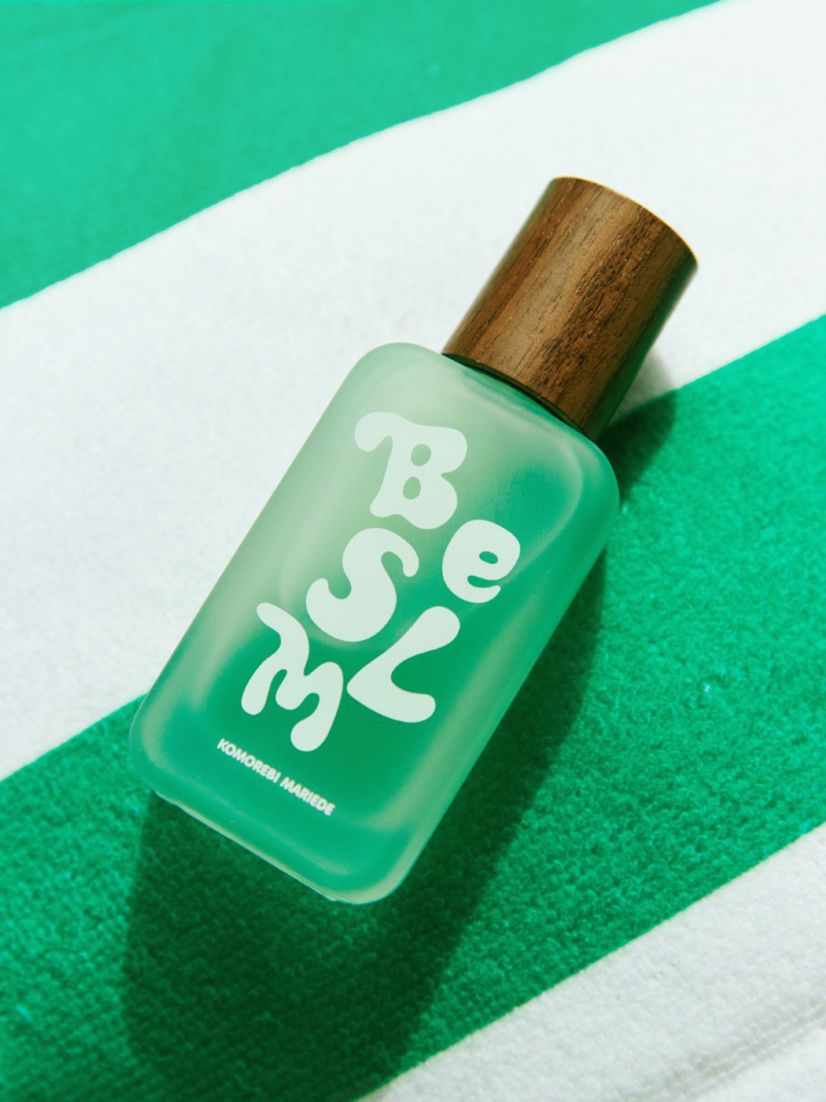 코모레비마리드(KOMOREBI MARIEDE) 공간&패브릭 방향+탈취 퍼퓸 스프레이 30ml 우디향