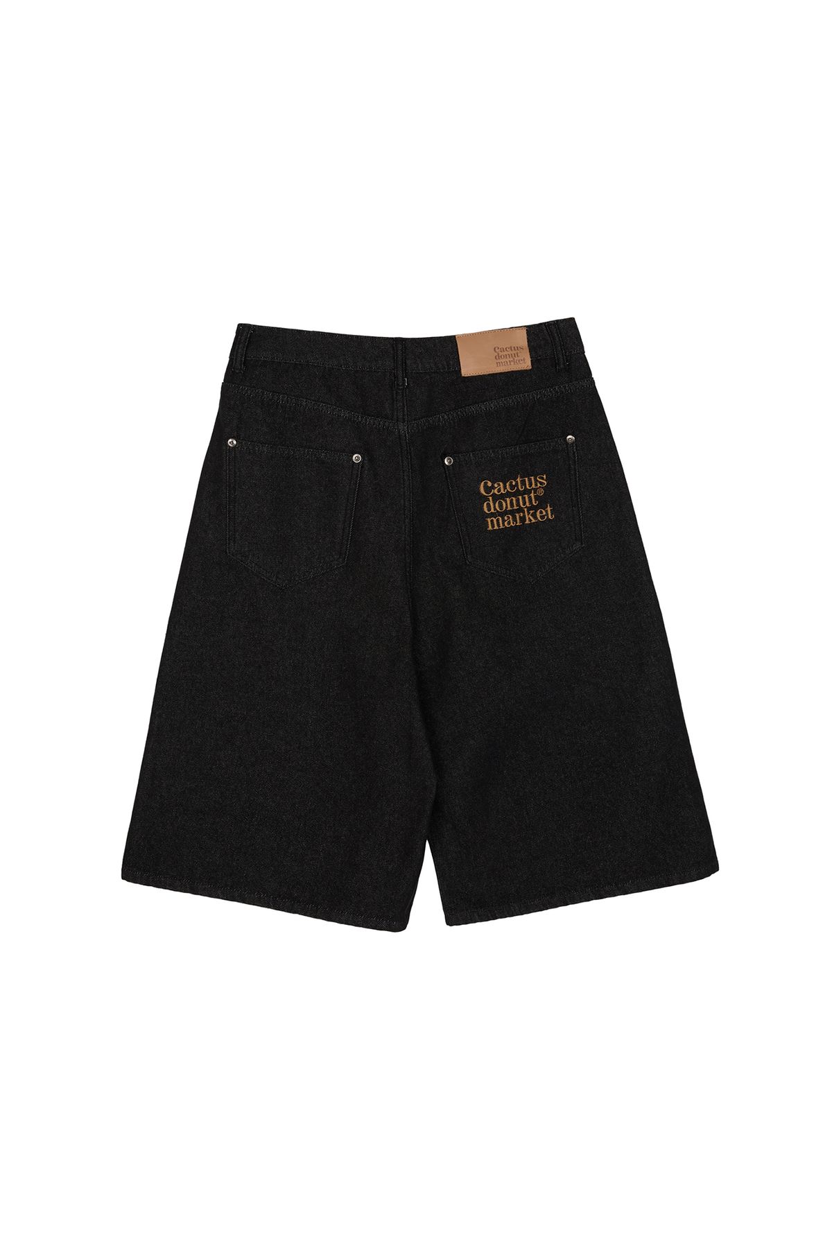 캑터스도넛마켓(CACTUSDONUTMARKET) Non-Fade Bermuda Denim Shorts - Black