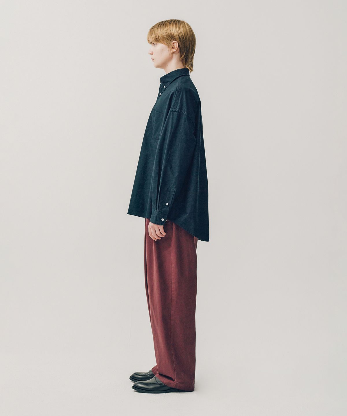 예일(YALE) 코튼100 오버 핏 옥스포드 셔츠_네이비