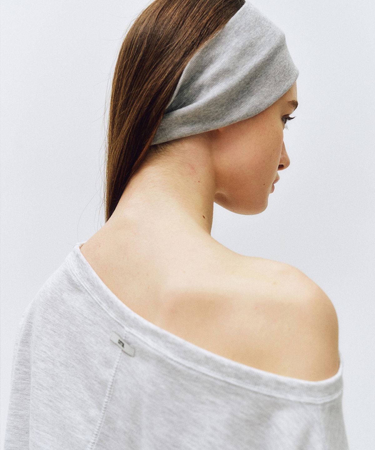 씨타(CITTA) Reversible Off Shoulder T-shirt_CTT362(Melange White)