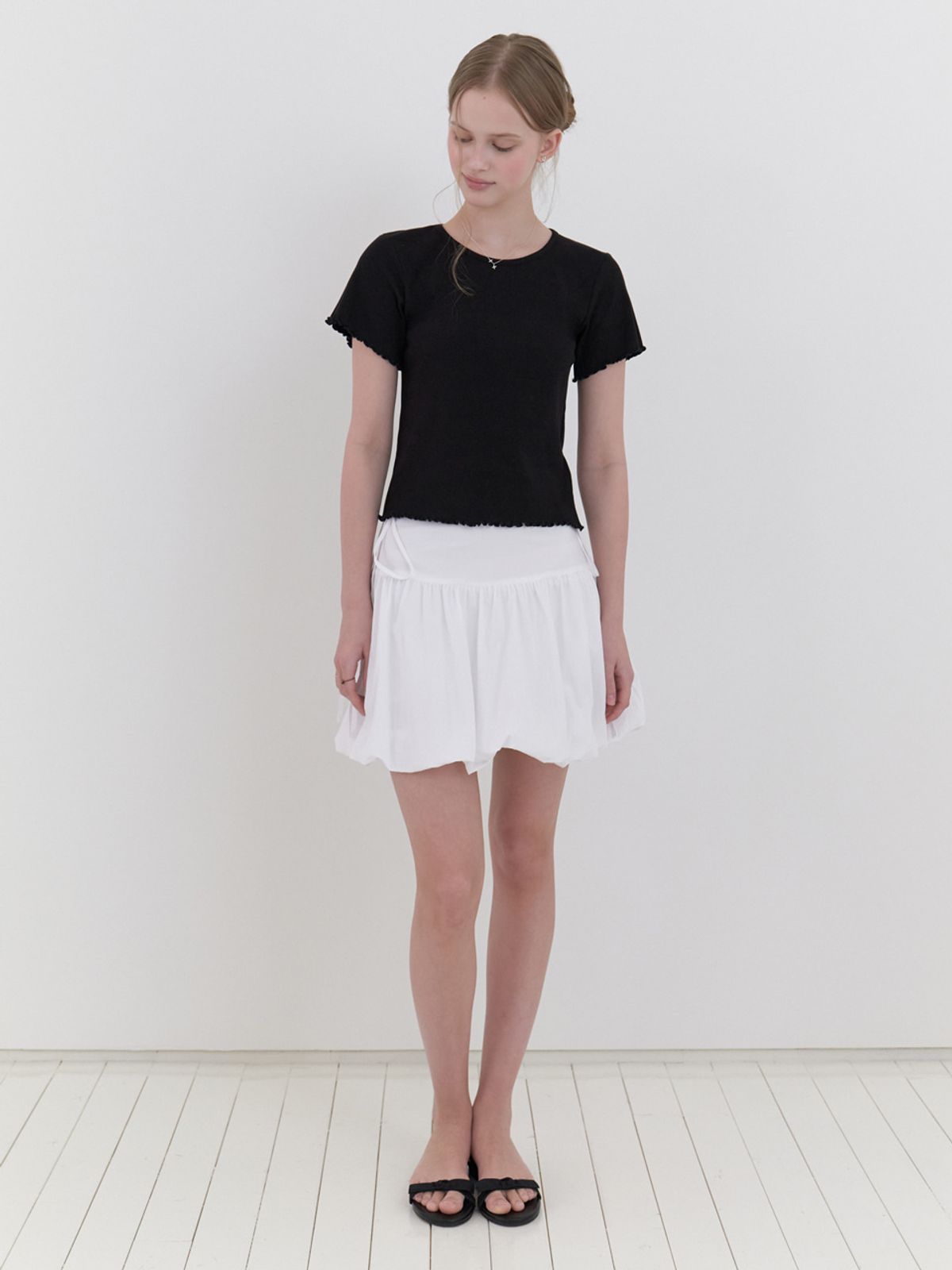 리엘(RE L) Plop half t-shirt (black)
