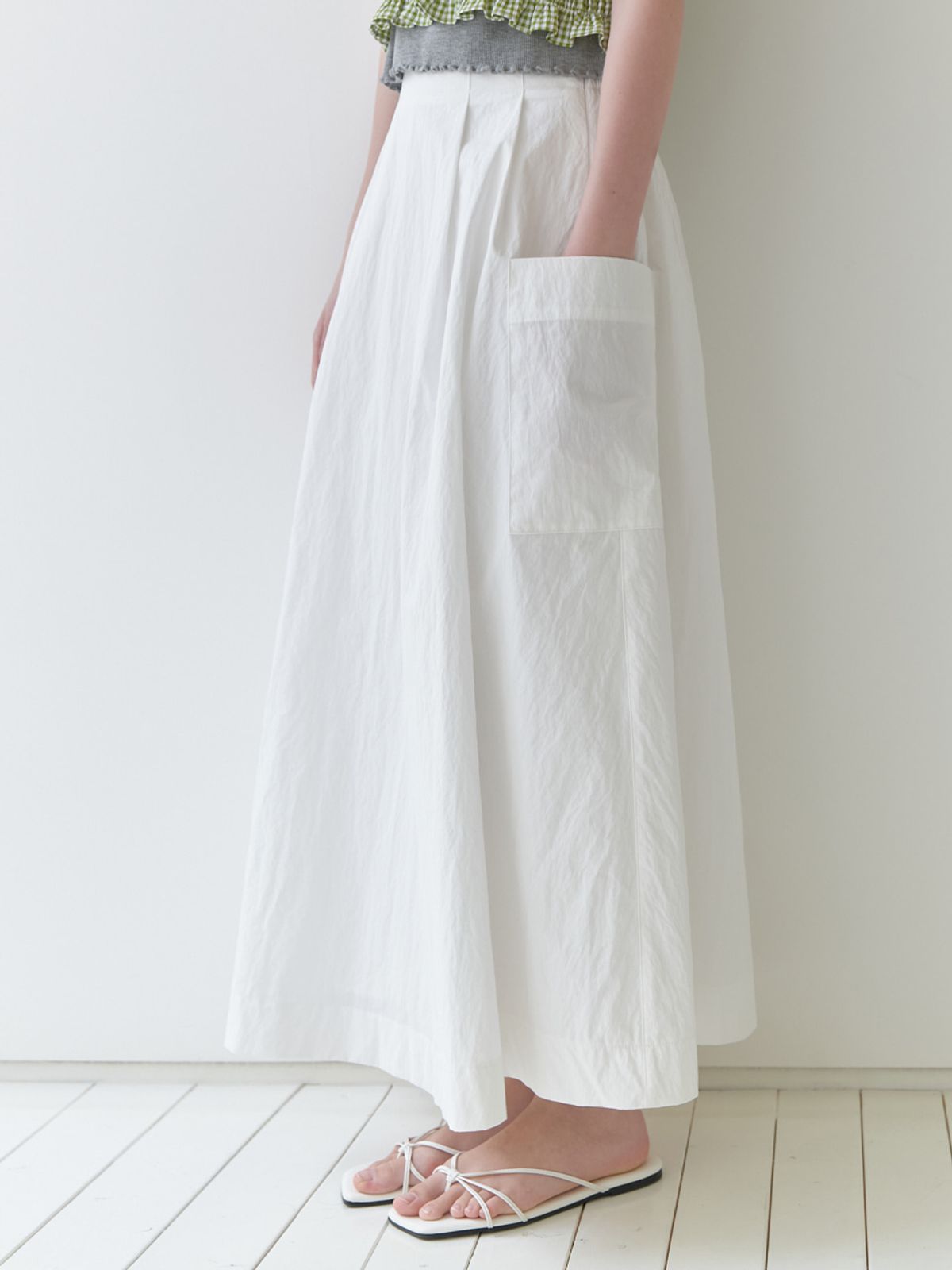 리엘(RE L) Laura flare skirt (ivory)